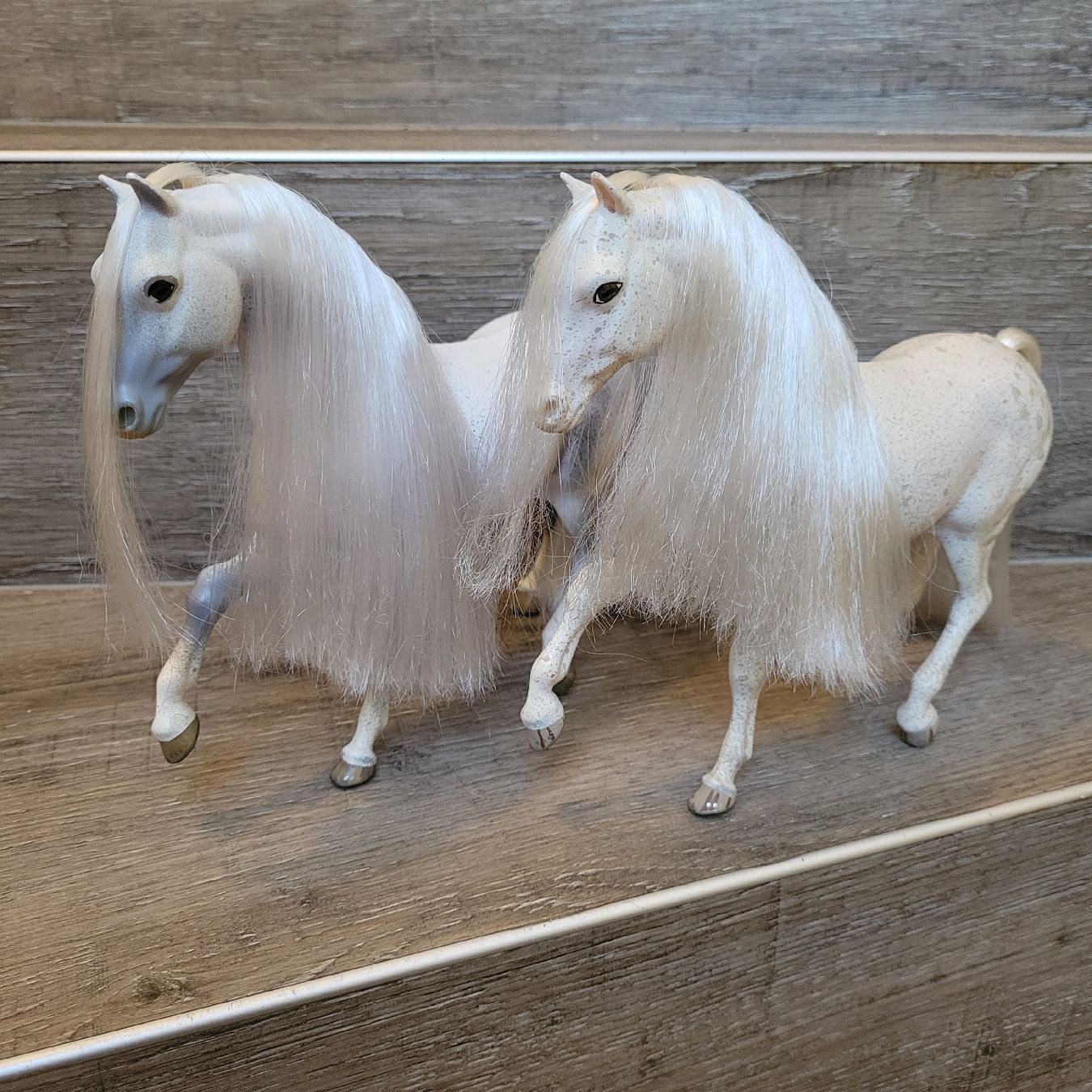 Giocattoli: Barbie Pferde 2 Ponys Repaint/Unikate – Usato da Niederbuchsiten venduto da klengyel