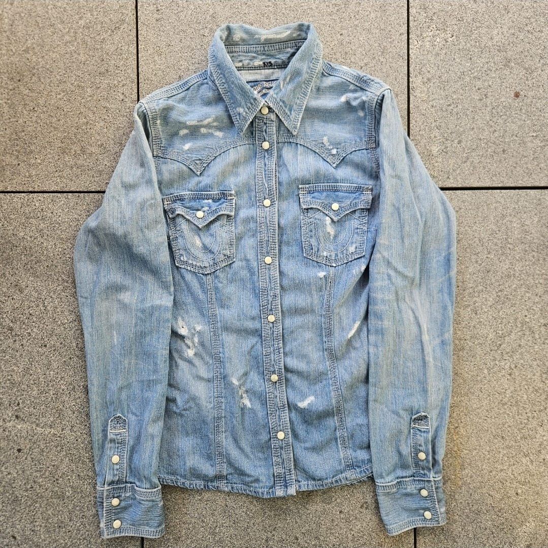 Chemisiers: TRUE RELIGION Denim Jacket – D'occasion à Wangen SZ par Butchers_Boutique 1