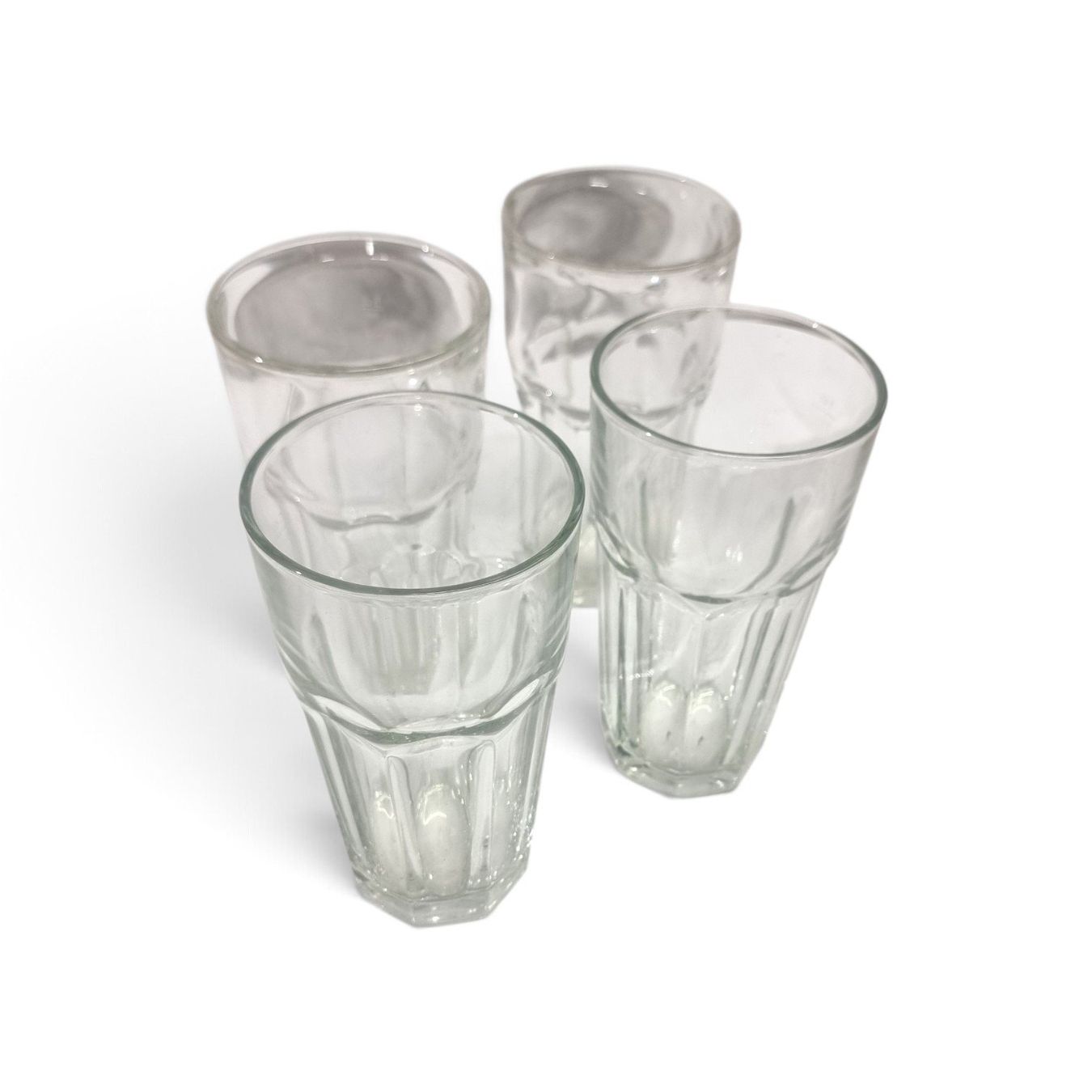 Verres: 34 Gläser Glas transparent 0.5 Liter – D'occasion à Zürich par Pinogaudio