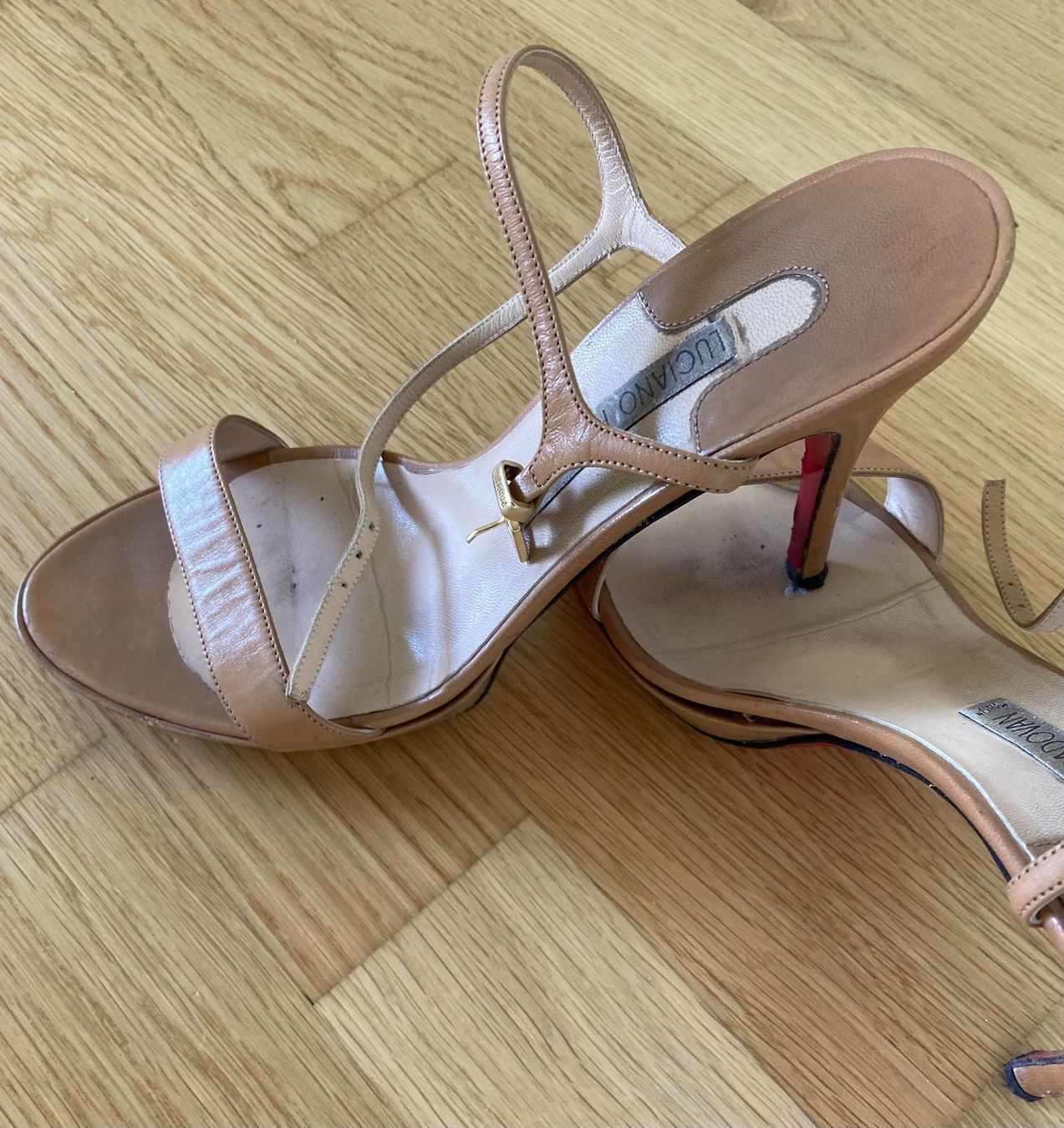 Scarpe da donna: LUCIANO PADOVAN HEELS – Usato da Walchwil venduto da Finibaci 1