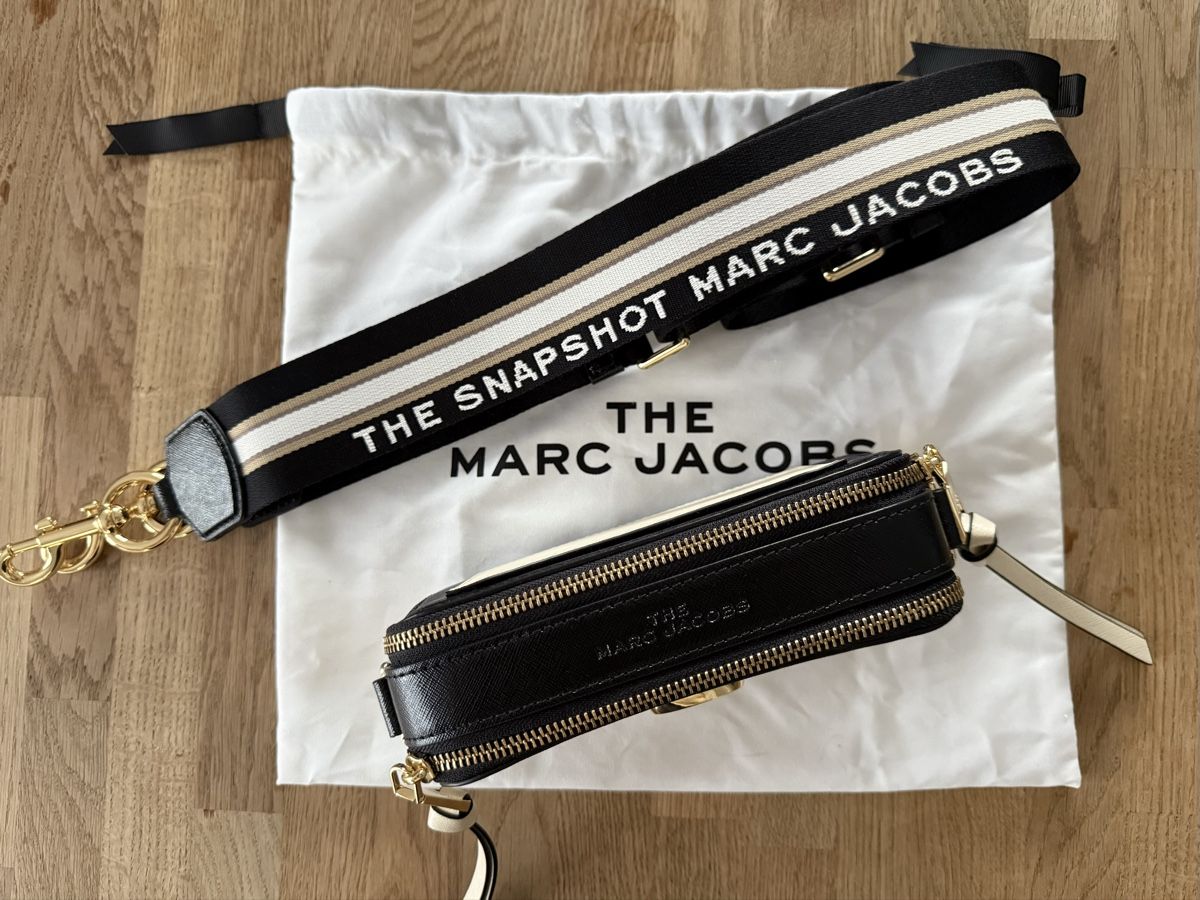 Marc Jacobs Borse da donna: Marc Jacobs Snapshot Bag, Creme/Schwarz – Nuovo (secondo la descrizione) da Anglikon venduto da Haraldinho 2