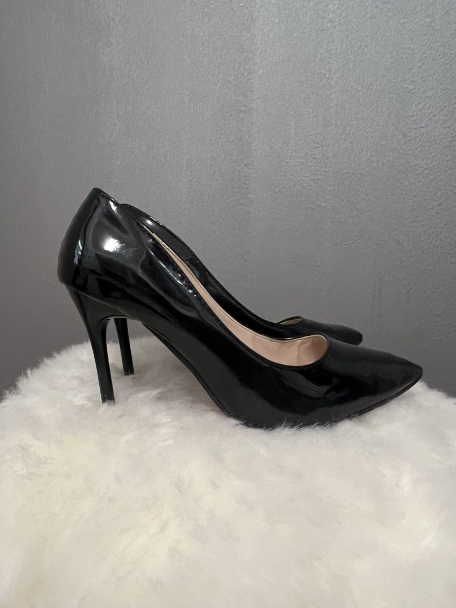 Scarpe da donna: Elegante schwarze Lackleder-Pumps, Grösse 38 – Usato da Dübendorf venduto da Kos12345