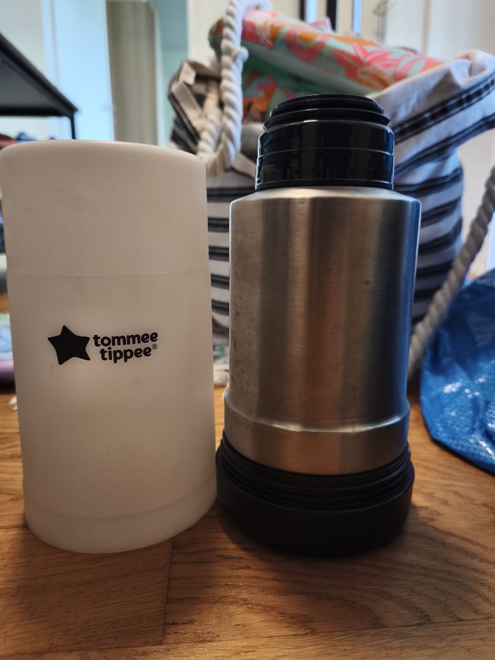 Borracce & Thermos: Tommee Tippee thermos – Nuovo (secondo la descrizione) da Dübendorf venduto da naj_szp5 1