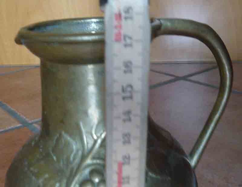 Caraffe: Messing Krug – Usato da Ruggell venduto da Btt 1