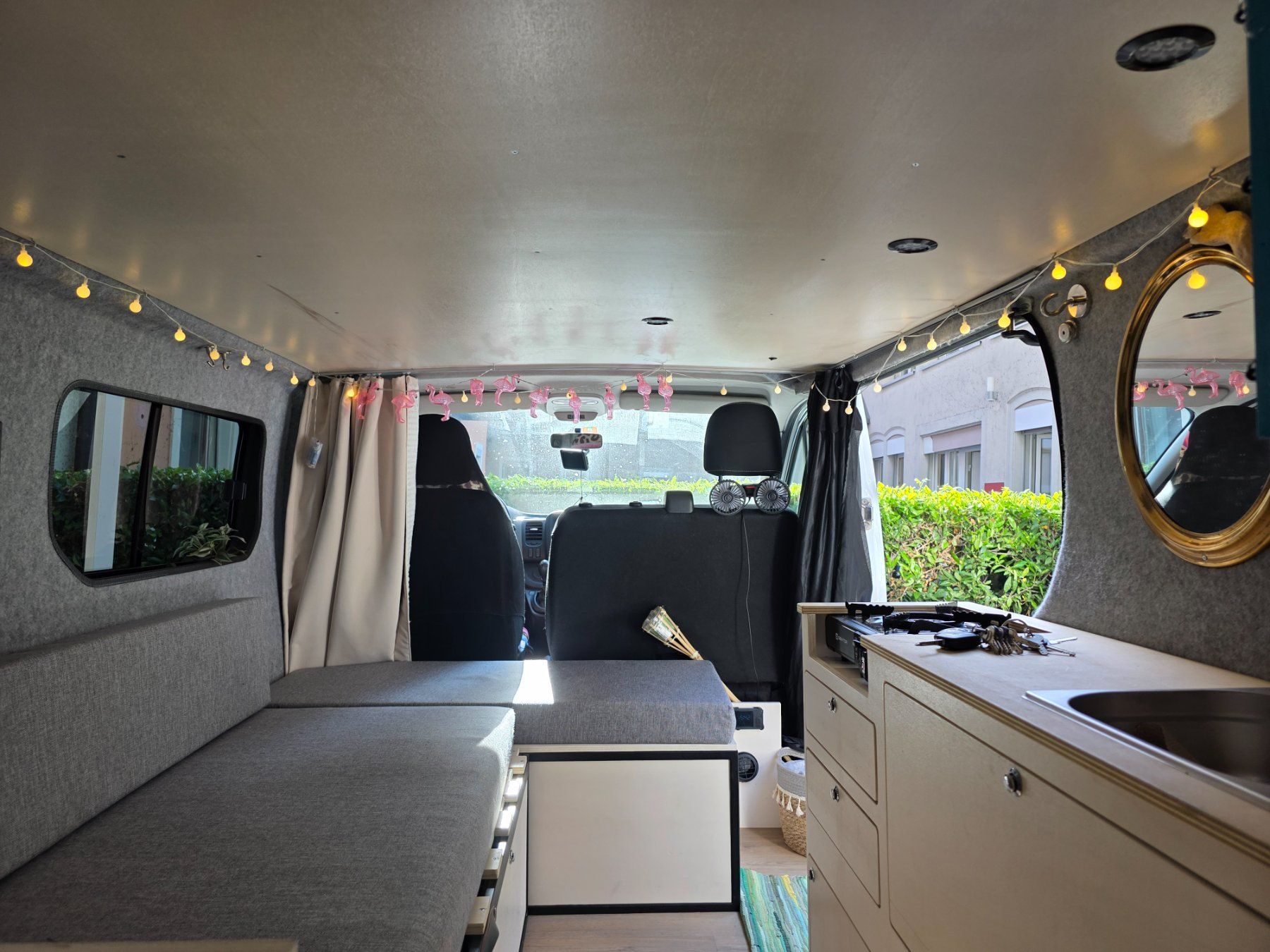 Camping Fahrzeuge: Renault Trafic sCi95 – Gebraucht aus Zürich von Racula11 6