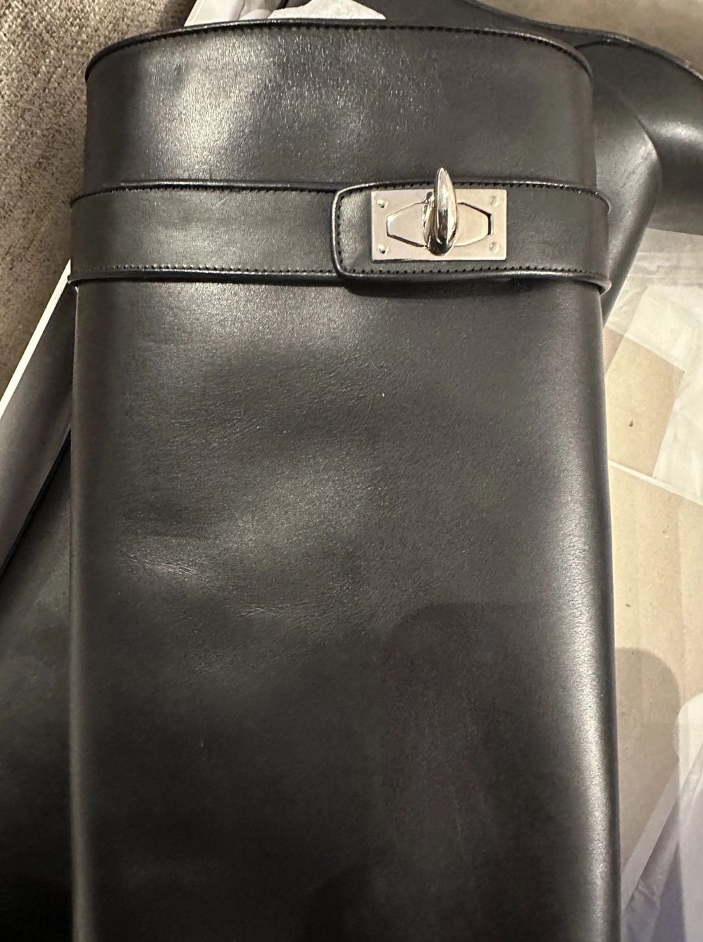 Givenchy Scarpe da donna: Givenchy shark boots (37.5) – Usato da Rüschlikon venduto da Tey_sl 3