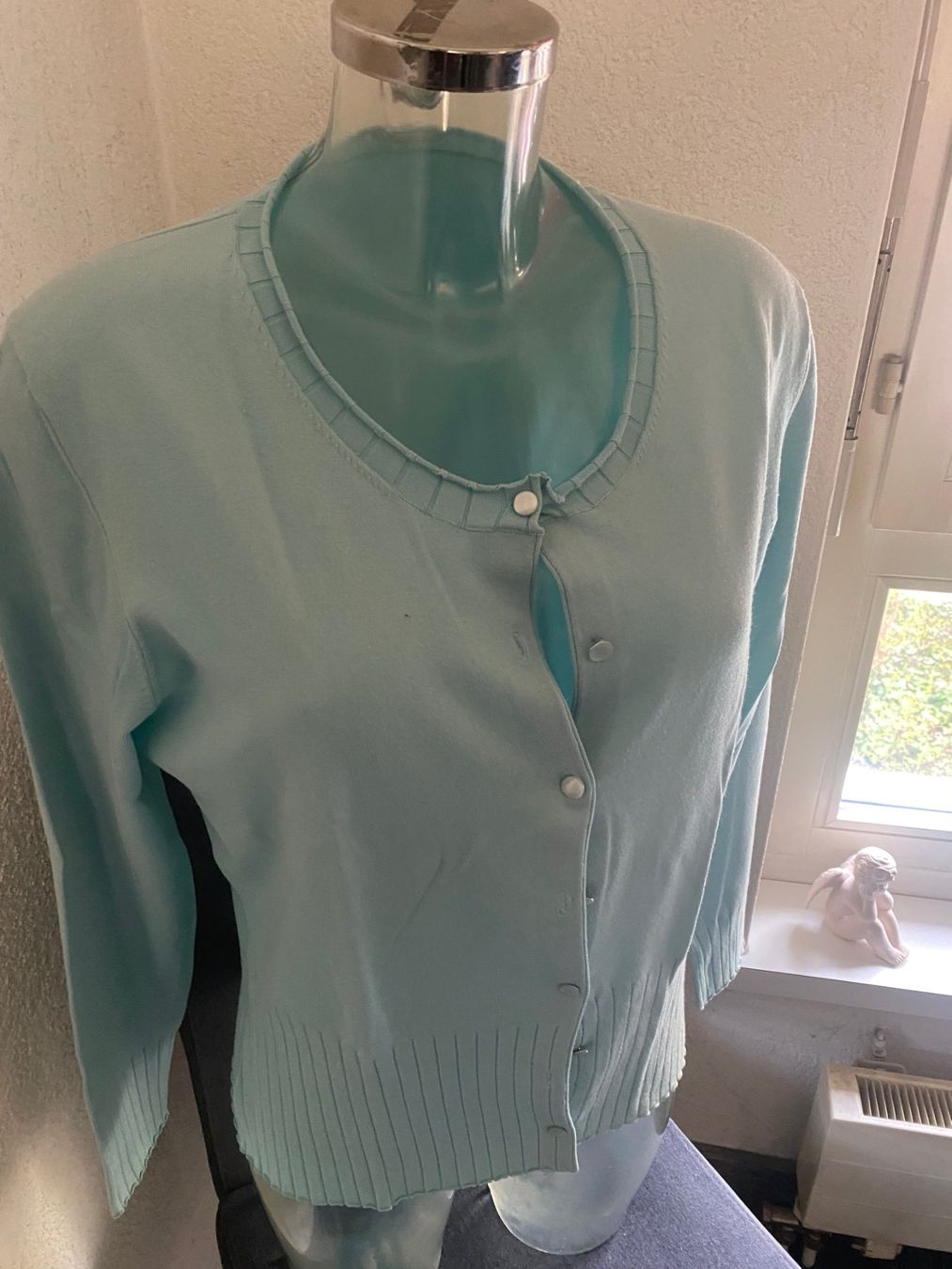 Twinset Lotti di vestiti: Twin-Set JOBIS.  Grösse 42 – Usato da Allenwinden venduto da Obalu