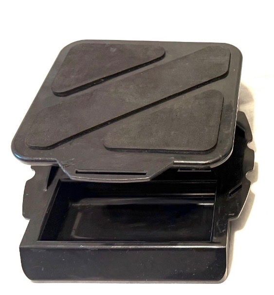 Modellismo RC: SUPPORTS VOITURE 1/8 - 1/10 – Usato da Yverdon-les-Bains venduto da Fijo-rc 2