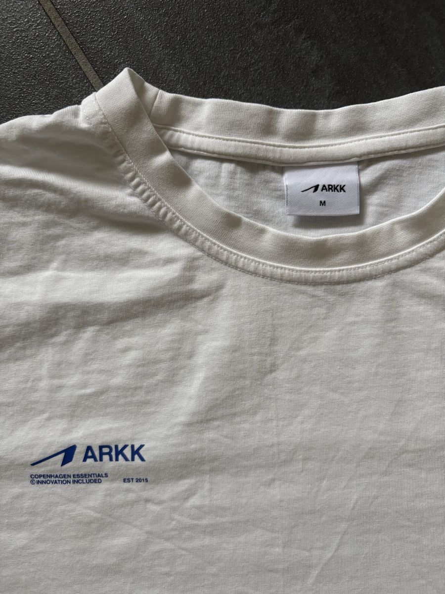 T-shirts: Arkk Copenhagen Boxy Tee M – Neuf (Voir description) à Rümlang par svent 7