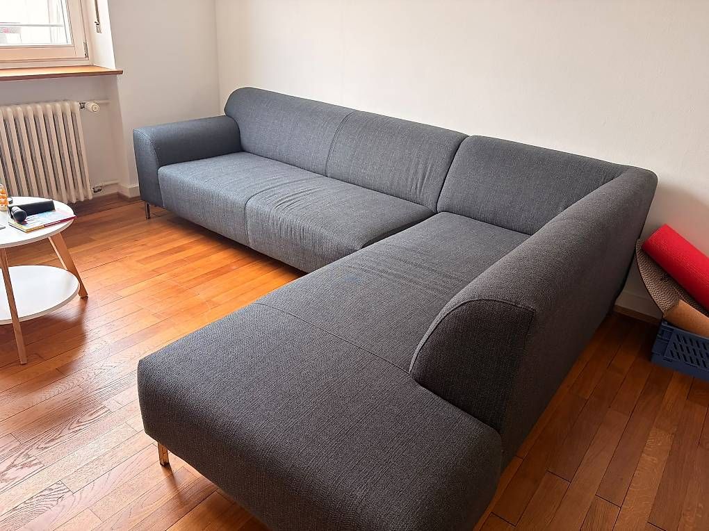 Sofas: Graues Sofa – Gebraucht aus Basel von tsulih