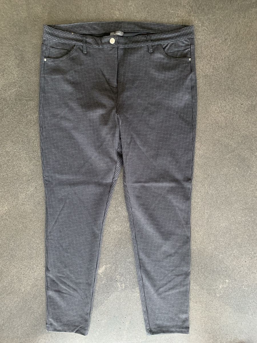 C&A Pantaloni: Hose Grösse 48 NEU – Nuovo (secondo la descrizione) da Thun venduto da Chrabu