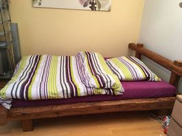 Massives Baumstamm-Bett 140x200 | Echtholz | Rustikal