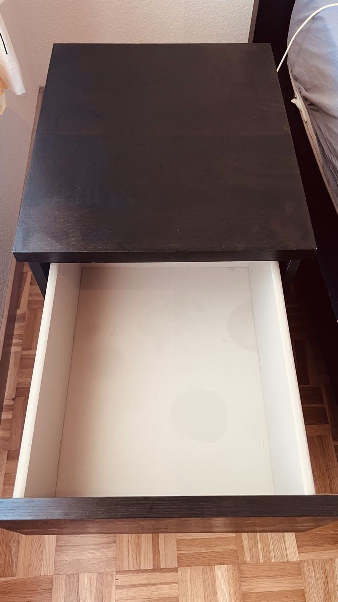 Ikea Cassettiere: IKEA Nachttisch / Kommode mit 2 Schubladen  – Usato da Zürich venduto da maudeni82 2