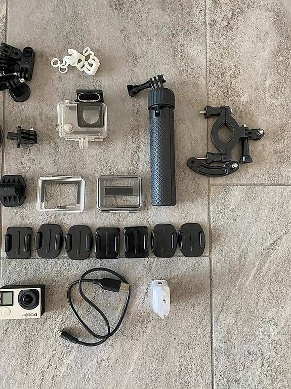 Videocamere: GoPro Hero 4 – Usato da Sorengo venduto da ndilla 1
