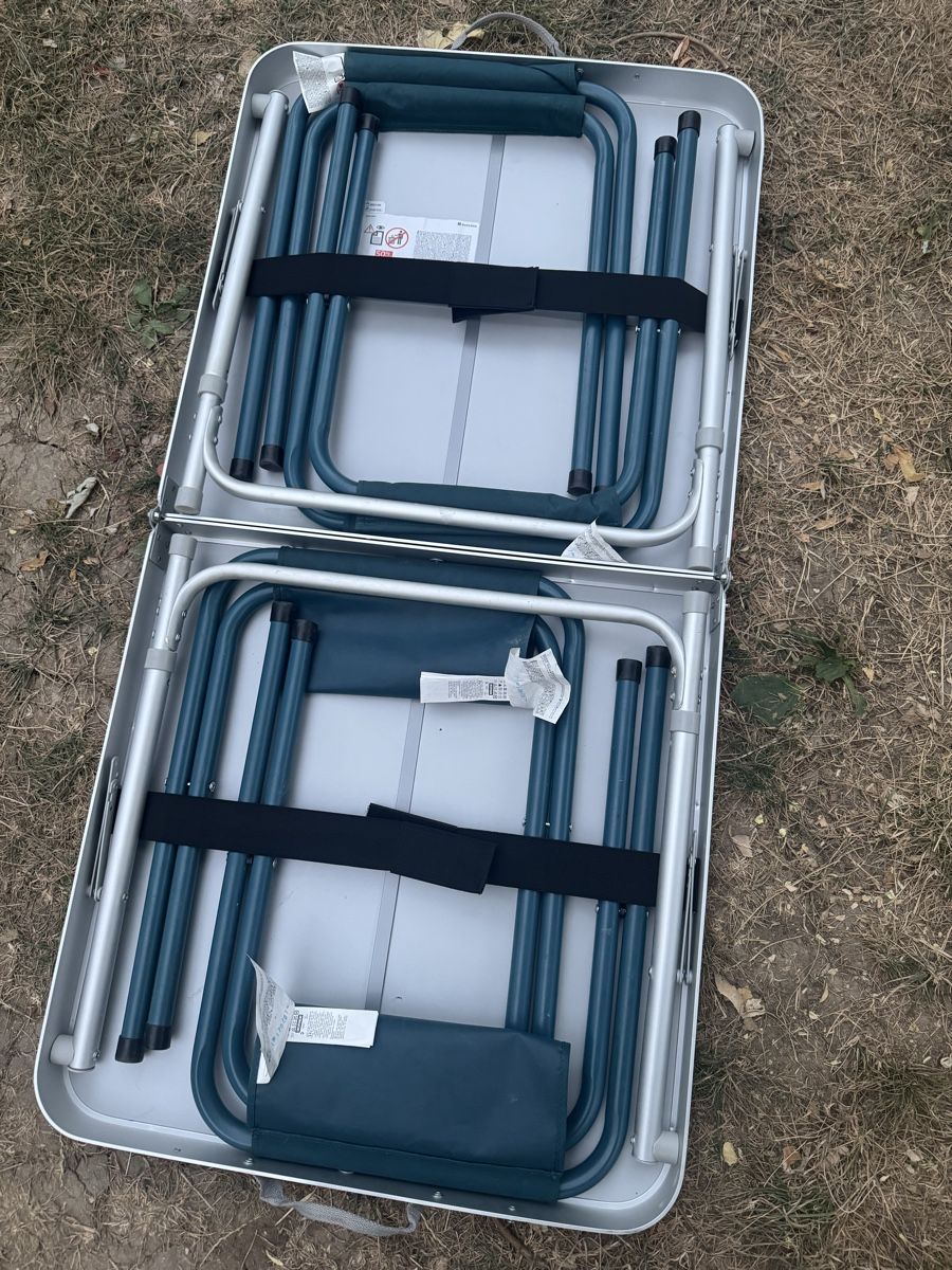 Set di tavolo e panche: Campingtisch mit 4 Hocker - Decathlon – Usato da Dierikon venduto da FraeuleinMaus17 4