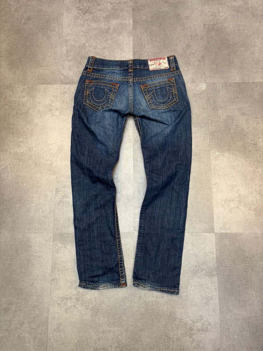 True Religion Jeans: True Religion Straight Jeans - Grösse M/30 – Nuovo (secondo la descrizione) da Werdenberg venduto da hase.vintage