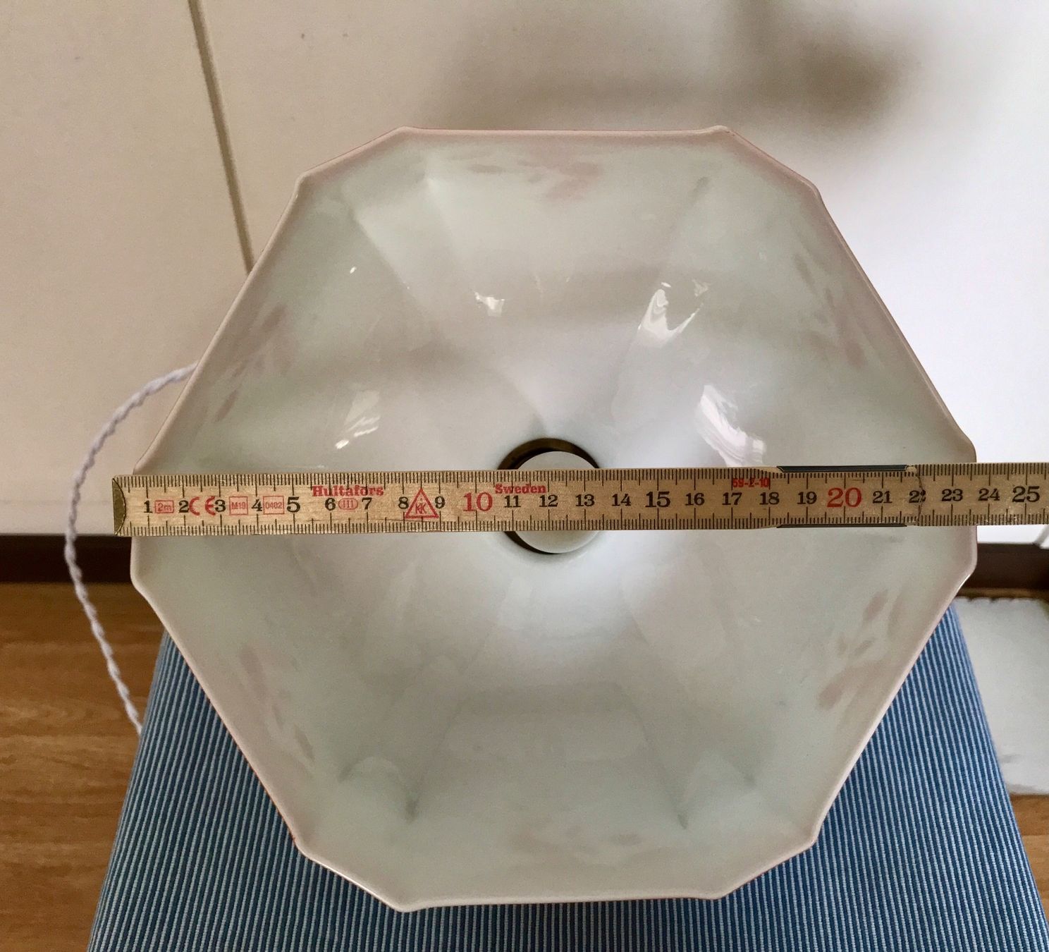 Kronleuchter & Deckenlampen: Vintage Deckenlampe – Gebraucht aus Basel von nostanz 3