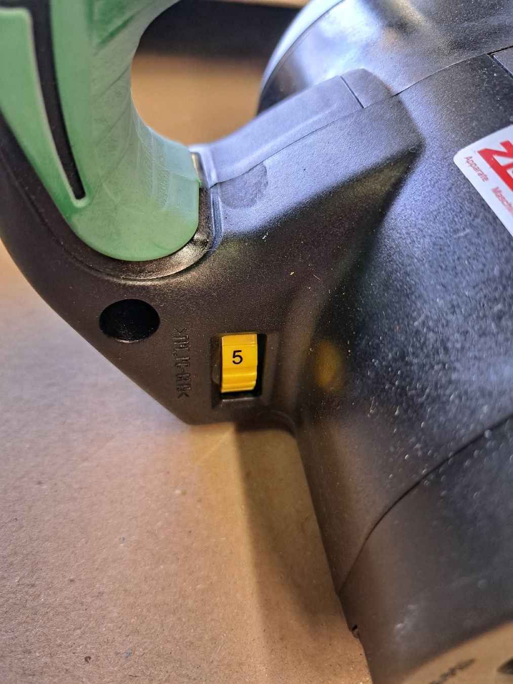 Hitachi Schleifen & Polieren: Bandschleifmaschine Hitachi SB 10V2 Unbenutzt – Neu und originalverpackt aus Ebikon von inf_9pqv 4