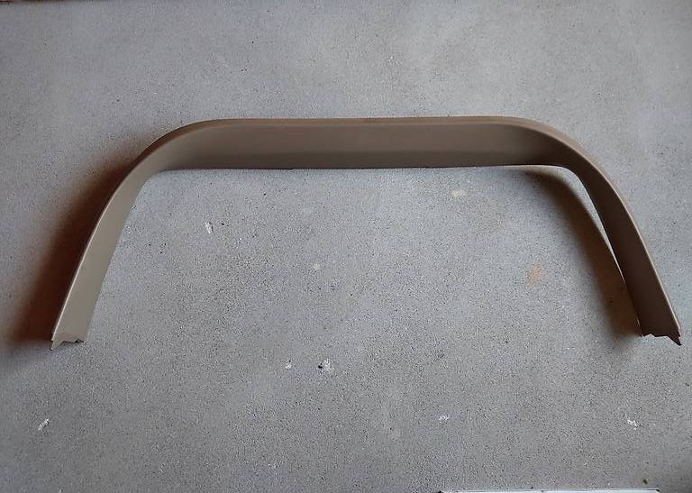 Volvo Alle Autoersatzteile: Volvo Abdeckung Heckklappe Oben - Beige – Gebraucht aus Bischofszell von VolvoT5
