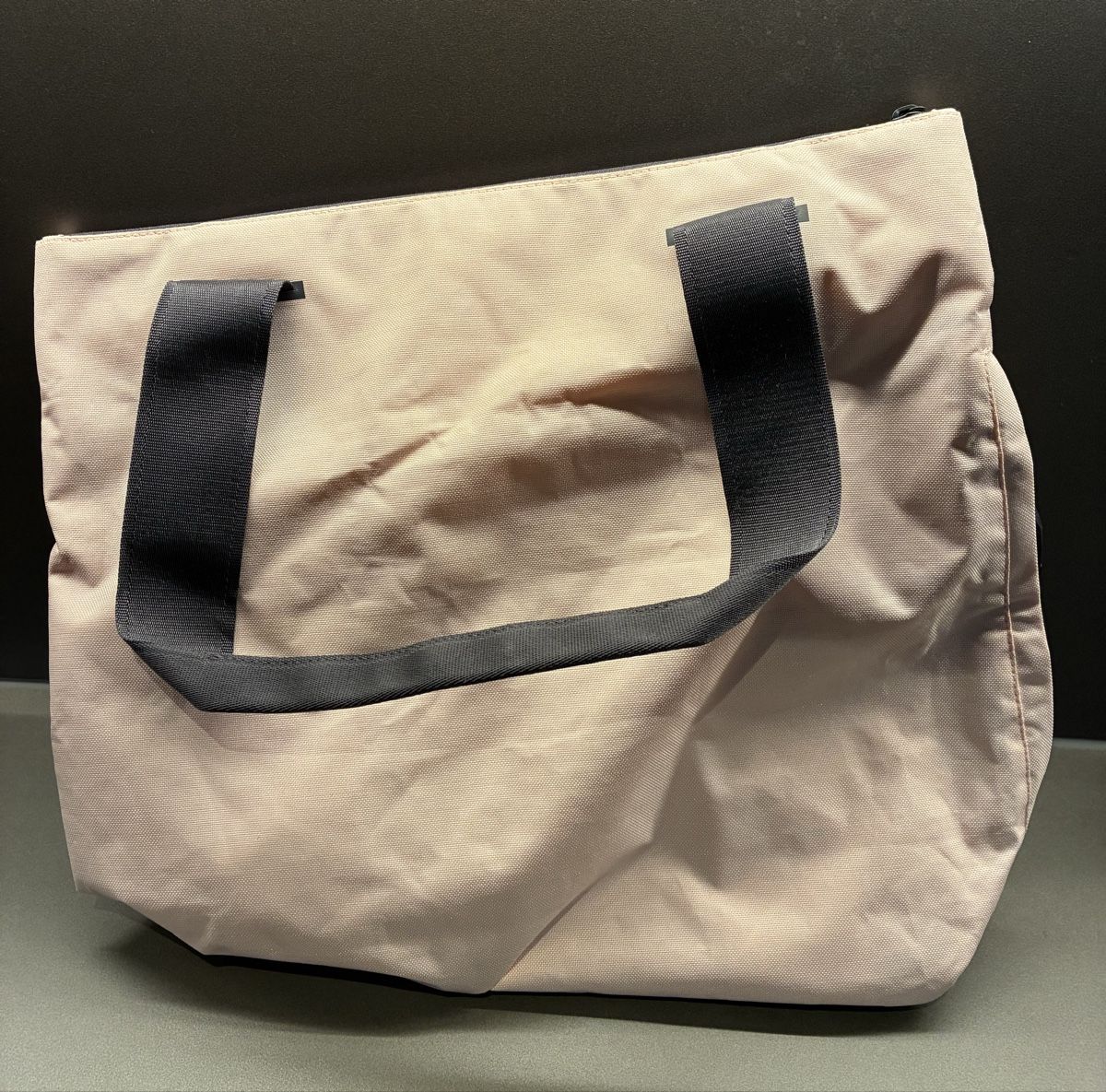 Nike Taschen für Damen: NIKE RADIATE 20L Trainingstasche NEU! – Neu und originalverpackt aus Dietlikon von koala-73 4