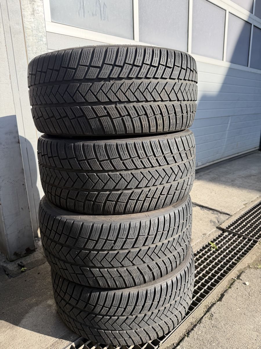 Pneumatici & Ruote complete: 235/35 R19 M+S Vredestein – Usato da Reichenburg venduto da Bes_81 4