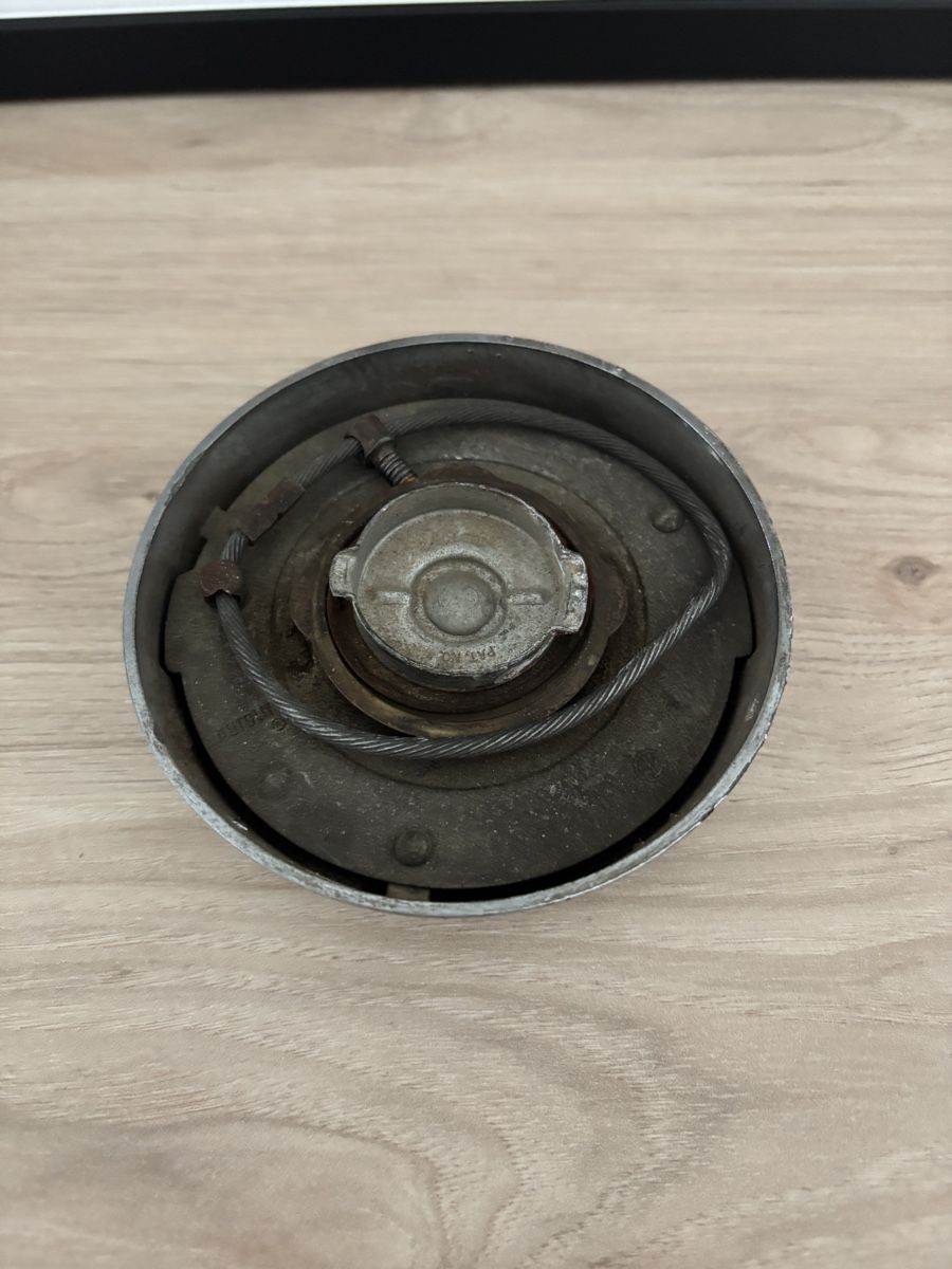 Alle Autoersatzteile: Ford Mustang Tankdeckel – Gebraucht aus Illnau von Zelgliservice 1