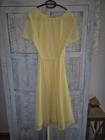 Kleid gelb Chiffon Gr. 40 guter Zustand
