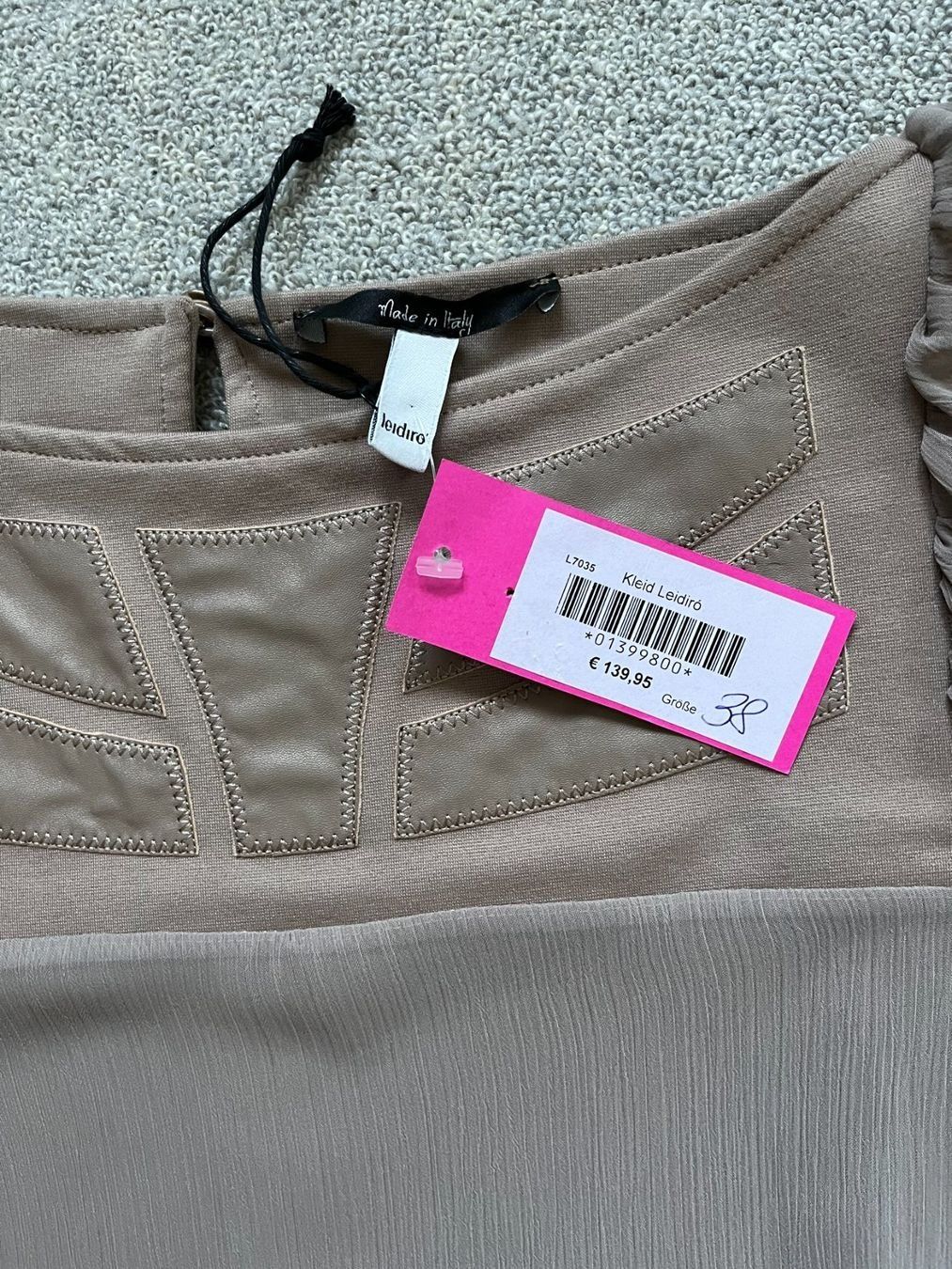 Kleider: Kleid Gr 38. Italia .Fabrikneu – Neu und originalverpackt aus Kleindöttingen von nev_tn7c 3