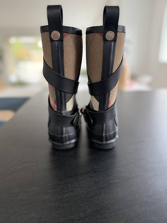 Scarpe da donna: Burberry Stiefel – Nuovo e nell'imballaggio originale da Winznau venduto da ste_2hyq 2