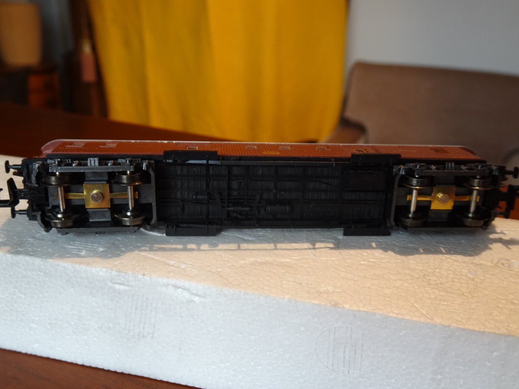 Trix Modellini di ferrovie: MINITRIX CIWL PACKWAGEN BRAUN, 13714, RAR – Nuovo e nell'imballaggio originale da Eschenbach SG venduto da eDaisy 2