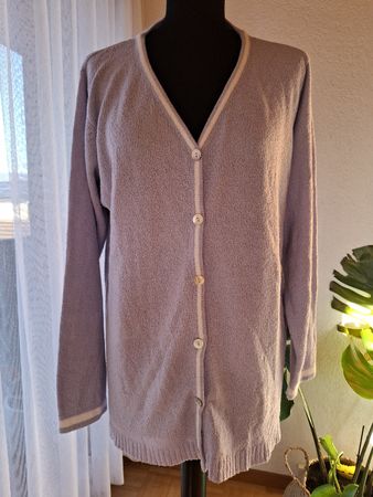 Strickjacke Gr. 44 Lavendel weich klassisch elegant 2000