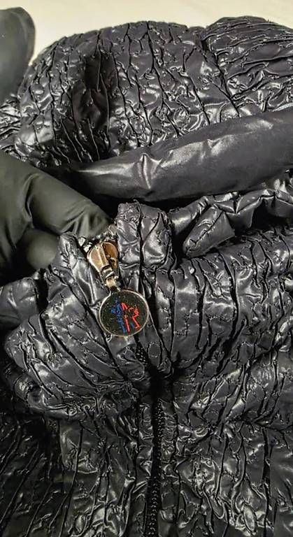 Giacche: Moncler Jacke Grösse XS – Usato da Wallisellen venduto da MaraG91 3
