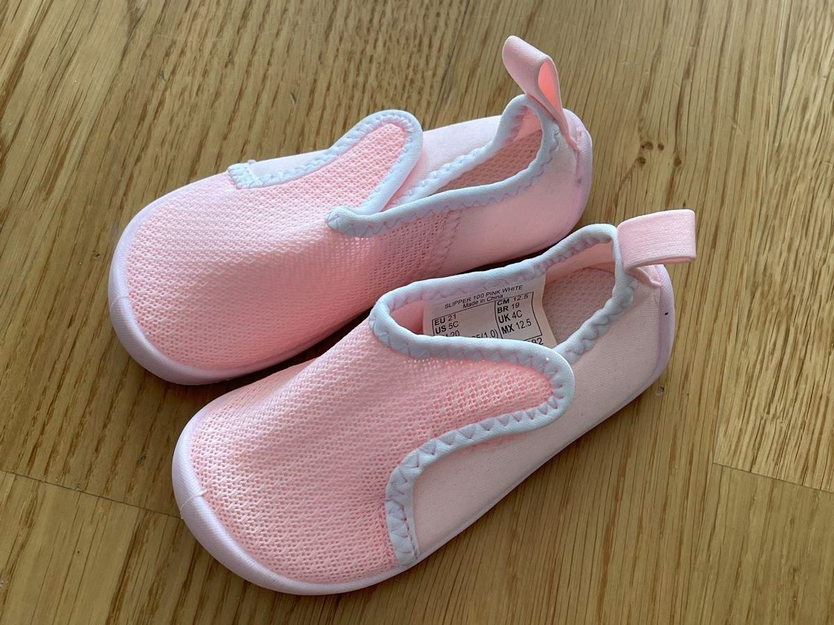 Scarpe per ragazze: Wassershuhe Grösse 21 – Usato da Kloten venduto da SayBosch 1