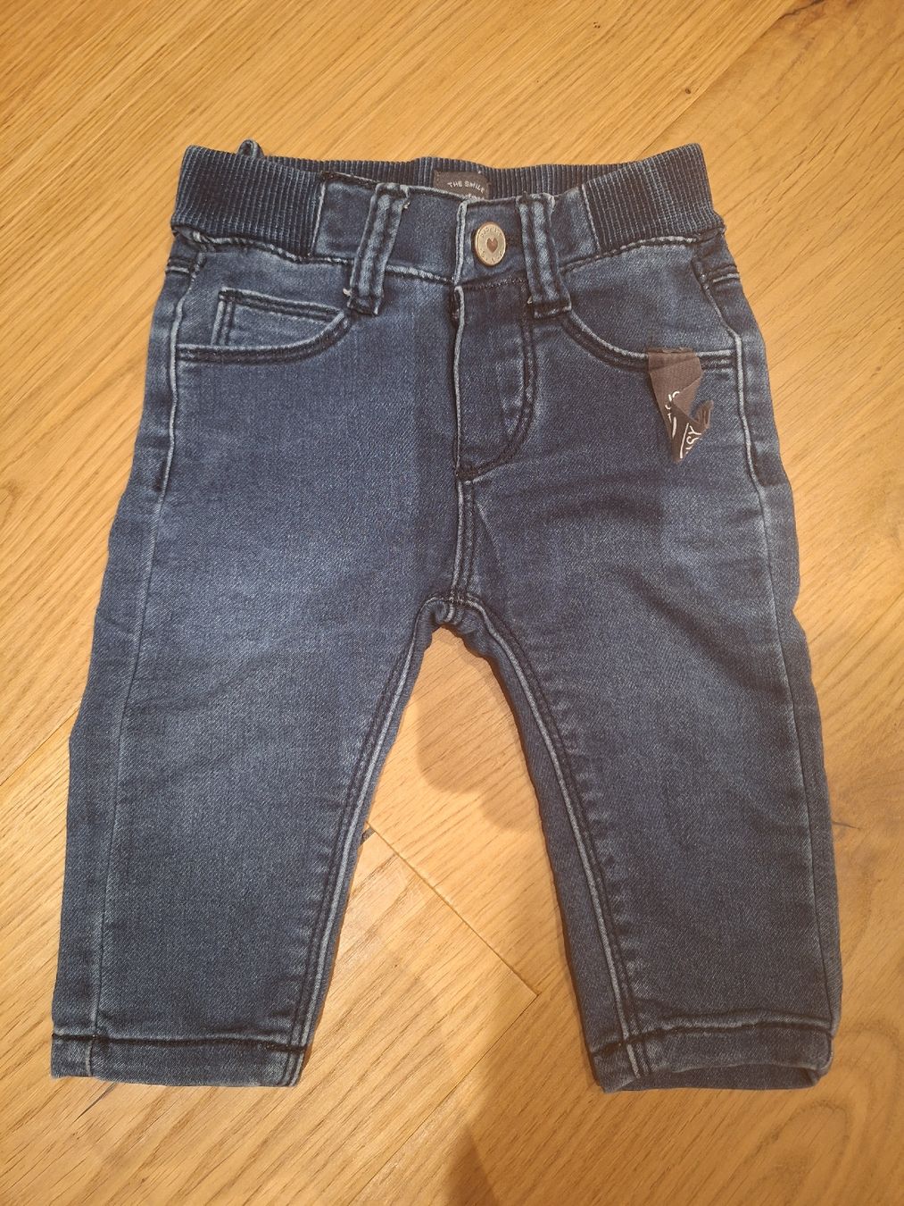 Pantaloni: Jeans Hose dunkelblau stretch – Usato da Wangen an der Aare venduto da jan_2zxv