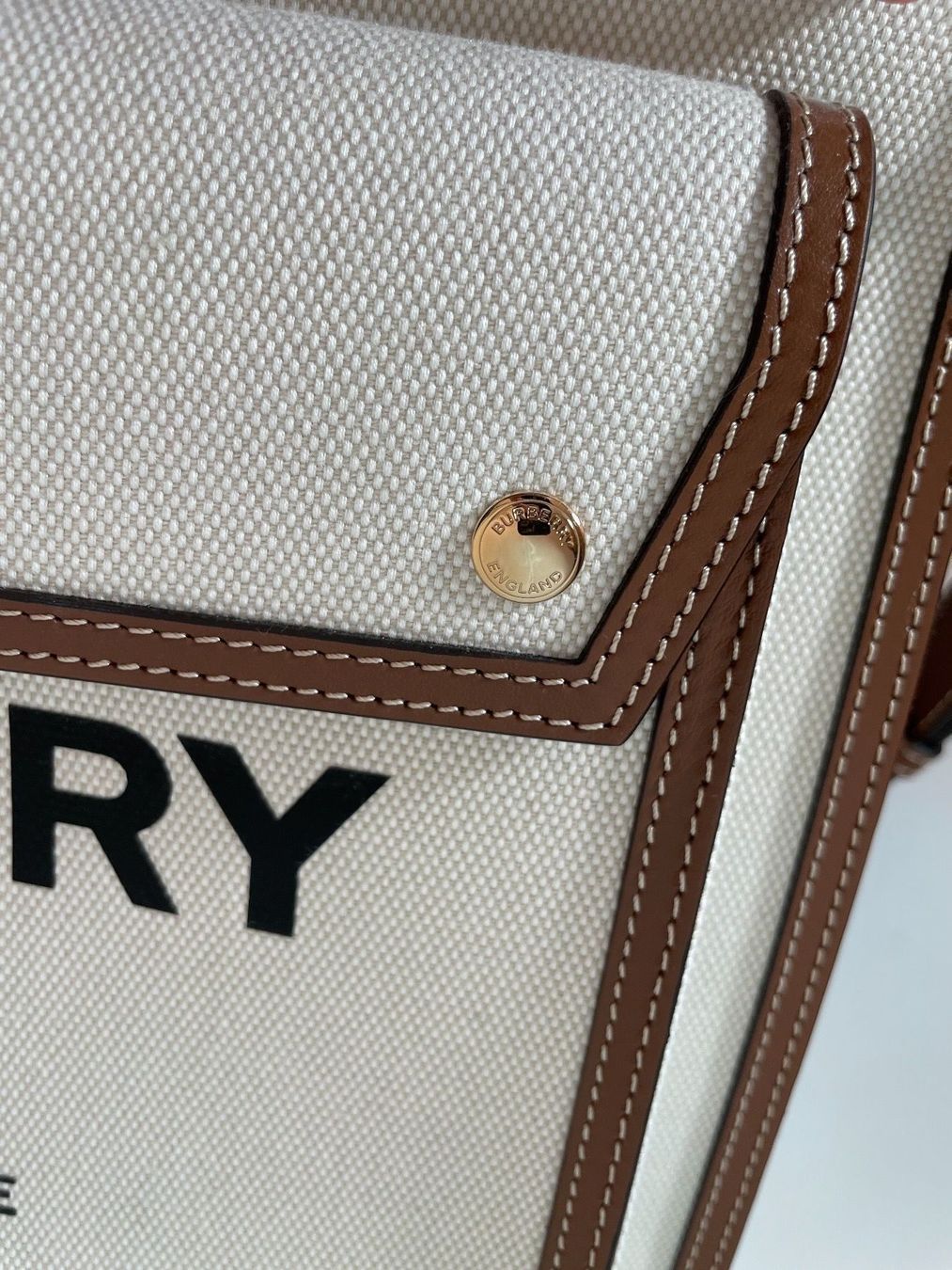 Burberry Borse da donna: Burberry Medium Pocket Bag Neu – Nuovo e nell'imballaggio originale da Zürich venduto da cfhard 2