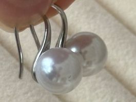 Luxus Elegante Ohrstecker  Kunstperlen weiss Farbe: Silber