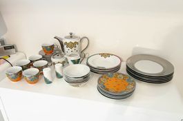 Porzellan-Geschirr Marke "FINECASA"-Lifestyle