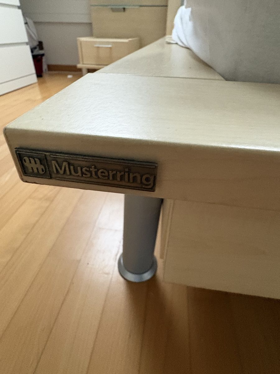 Musterring Letti: Doppelbett mit 2 Nachttische – Usato da Volketswil venduto da Gab2013 3