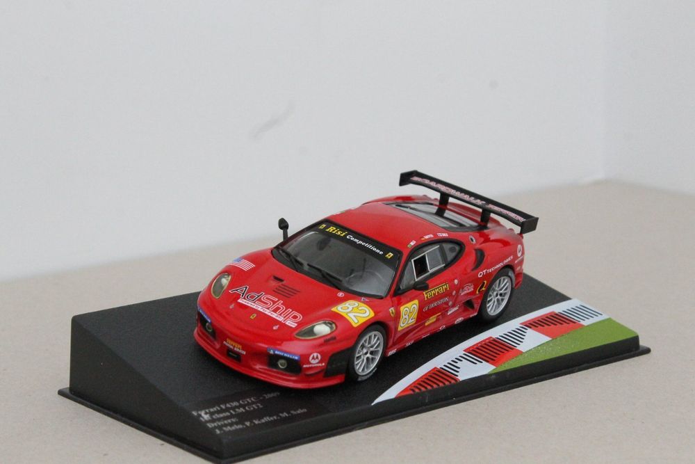 Voiture miniature Collection Ferrari F430 GTC 2009 1st class LM GT2 au 1/43 main image 1