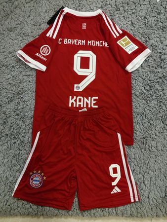 FC Bayern München - Kane Trikot Set, Neu, Grösse 128cm