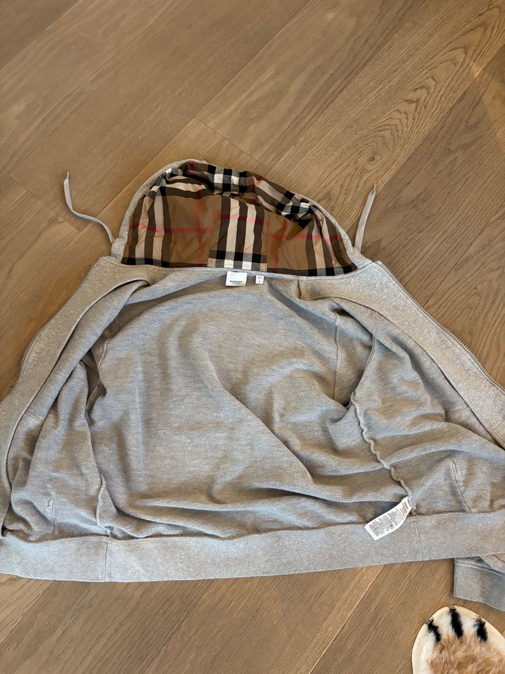 Maglioni & Felpe: Burberry Zipper – Usato da Horgen venduto da zimtaoui 5