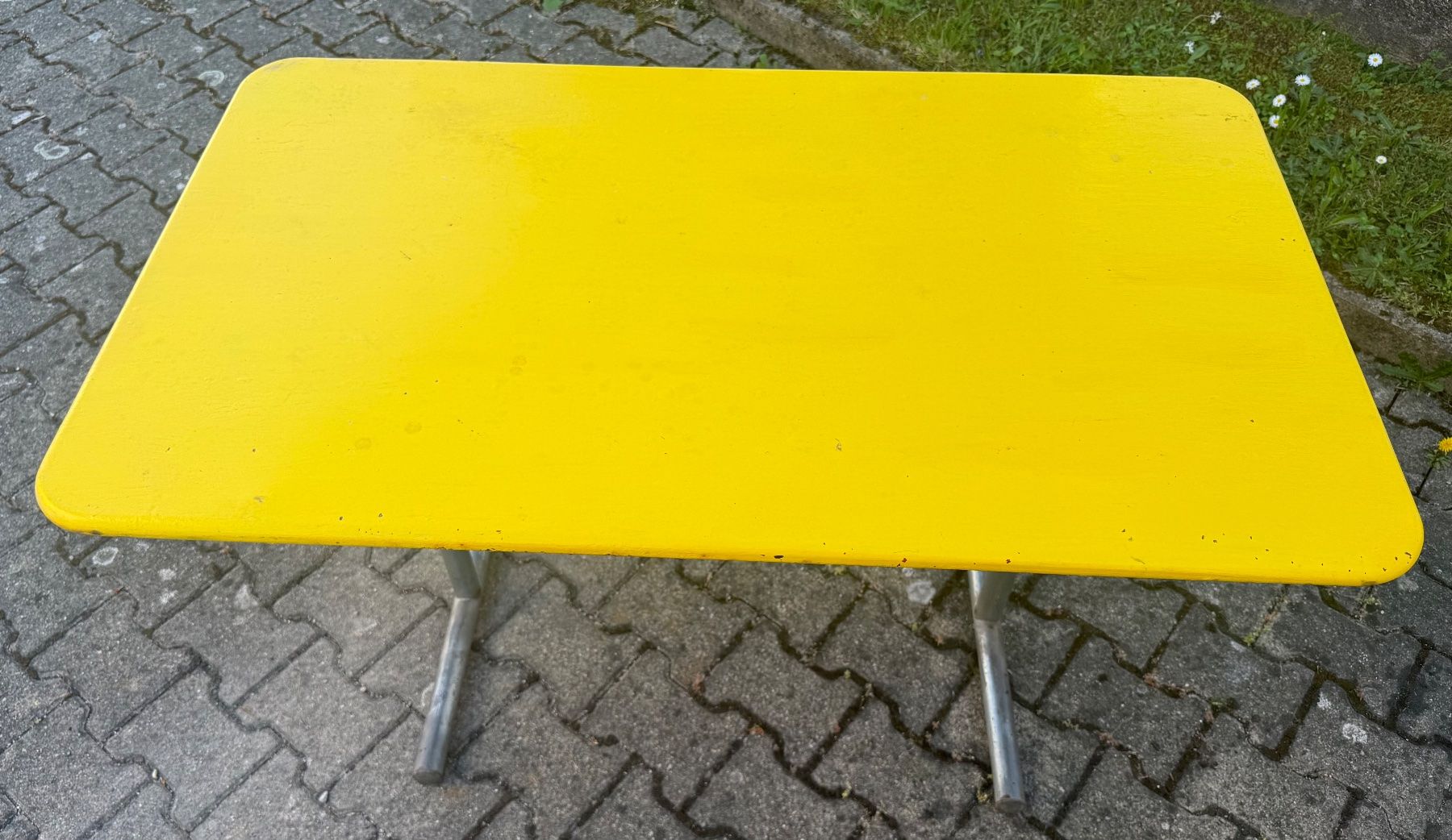 Tavoli: Klapptisch // Bigla – Usato da Schinznach-Dorf venduto da mix 1