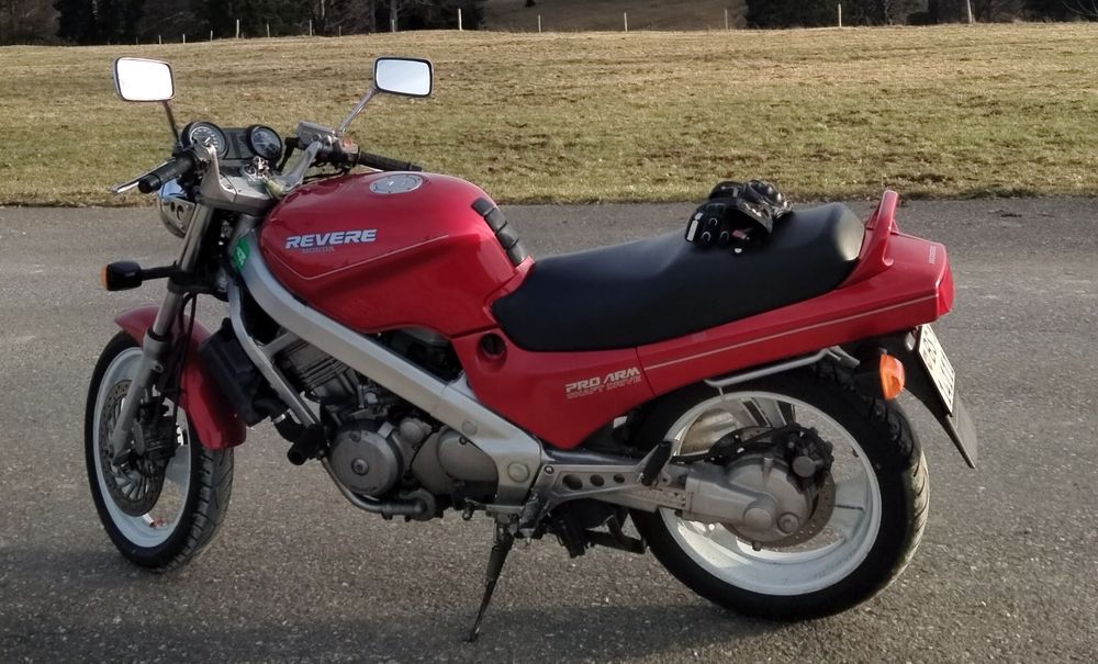 HONDA NTV 650 Revere (1991/Veteranin) (Gebraucht) in Basel für CHF 900 ...