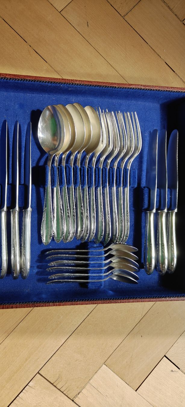 Set di posate: Versilbertes Besteck "Noblesse" – Usato da Rehetobel venduto da ft24