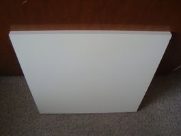 5 weisse Tablare 43x 43 cm