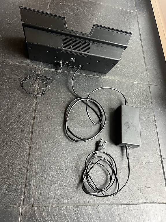 Dockingstation: iPod-/iPhone-Dockingstation mit integrierten Lautsprechern – Gebraucht aus Pfaffhausen von willa02 1