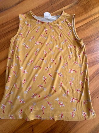 REKEN MAAR süsses Sommer Shirt mit Koi-Fischen Gr. S 🐠💛