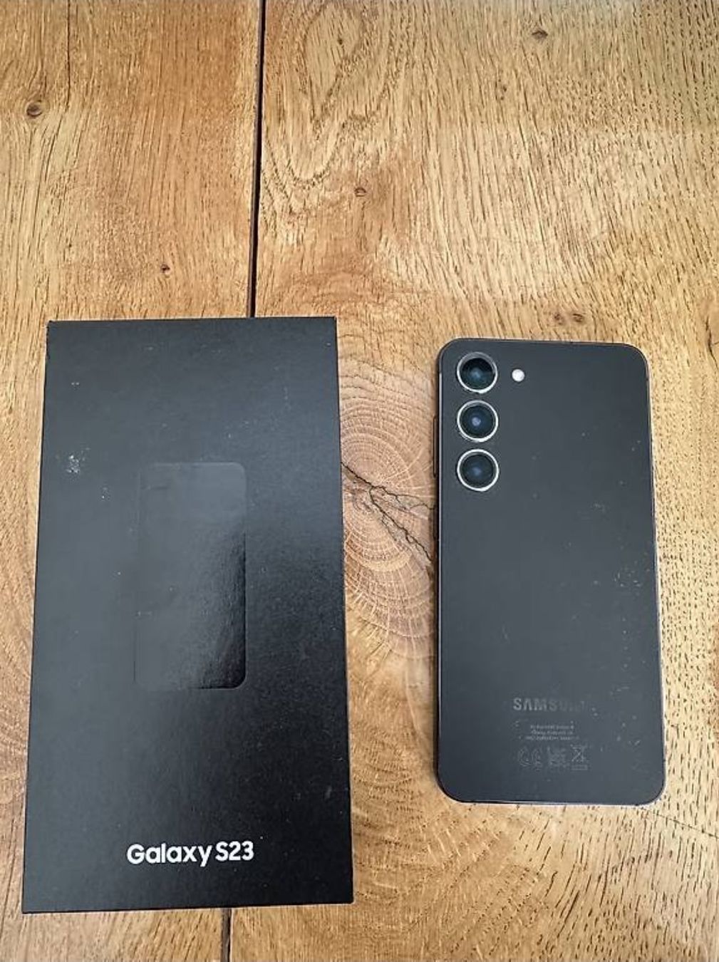 Samsung Telefoni cellulari / Smartphones: Samsung Galaxy s23  – Usato da Prilly venduto da Haze_