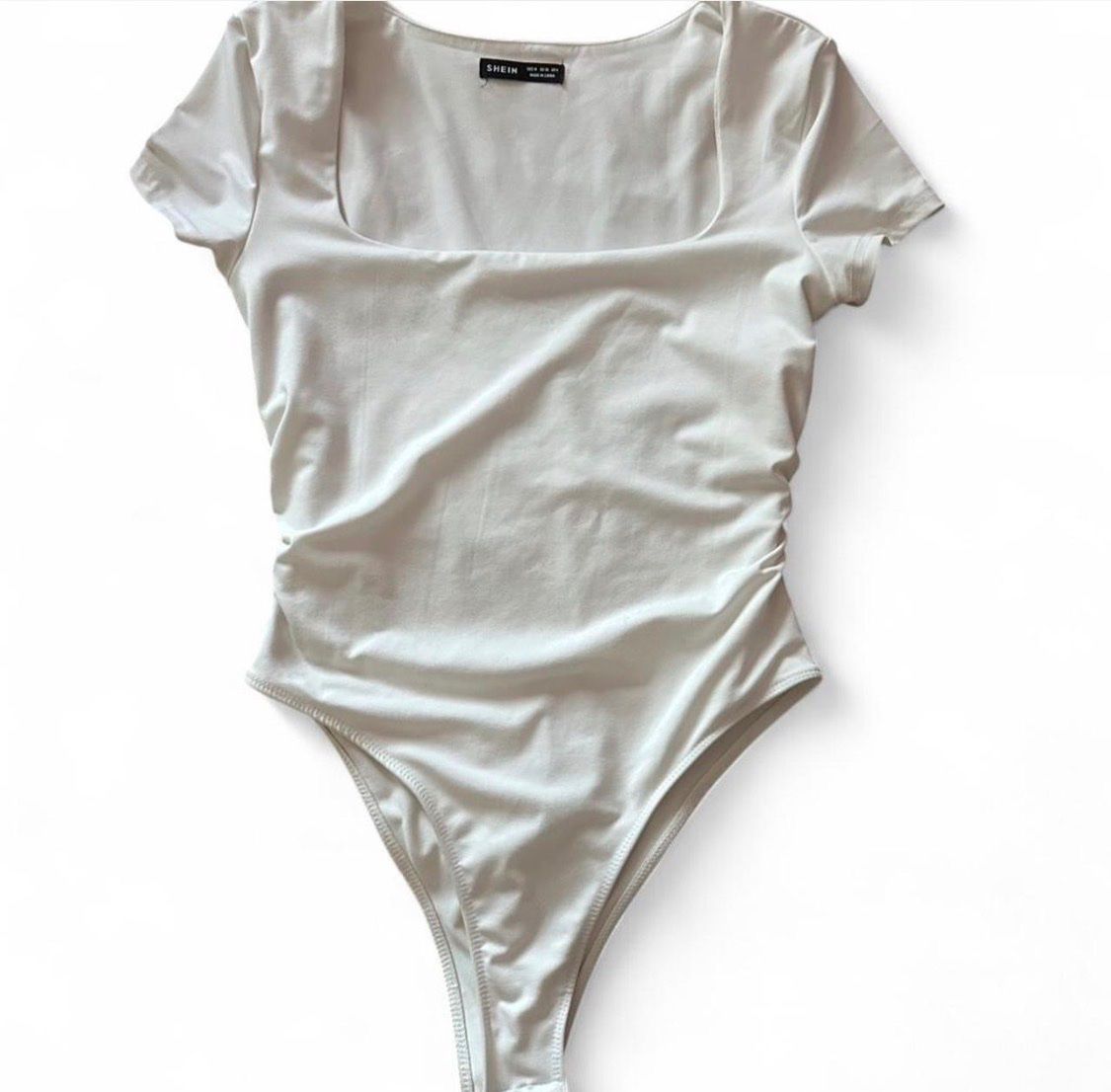 Shein Tops: Damen Body Kurzarm – D'occasion à Bern par nid_nwq5 1