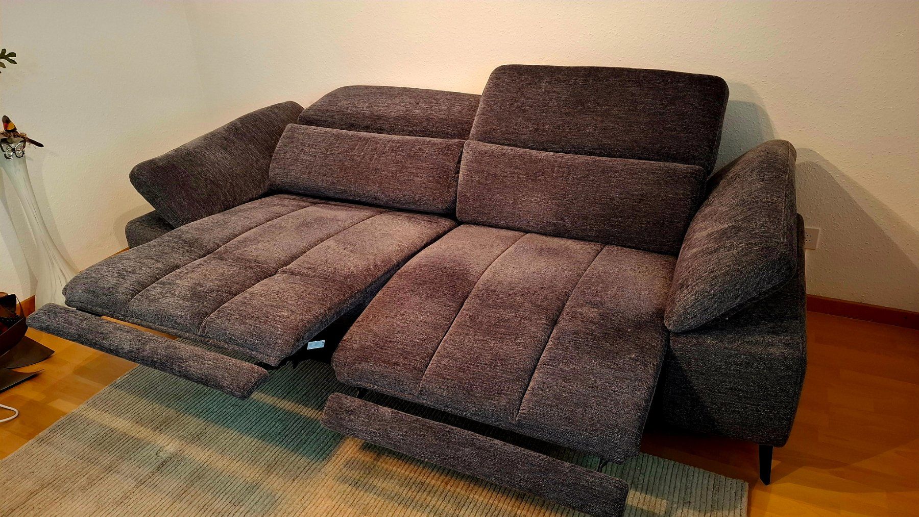 Divani: Elektrisch verstellbares Sofa – Usato da Bellach venduto da Skorpi8 1